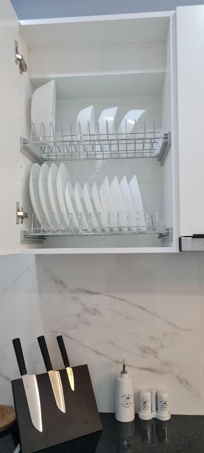 Cozy Apartment With Garden Near Town Center, Fully Renovated. Αθήνα Εξωτερικό φωτογραφία